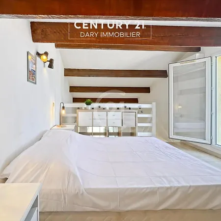 Duplex T2 - Madonna Di A Sarra Calvi (Corsica)