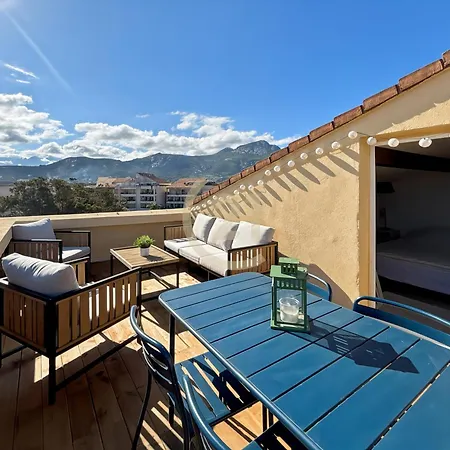 Duplex T2 - Madonna Di A Sarra * Calvi (Corsica)