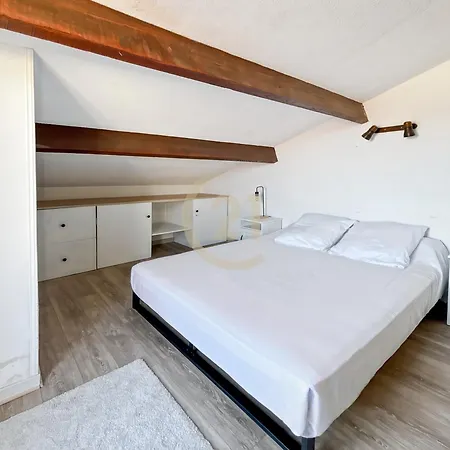 Duplex T2 - Madonna Di A Sarra Calvi (Corsica)